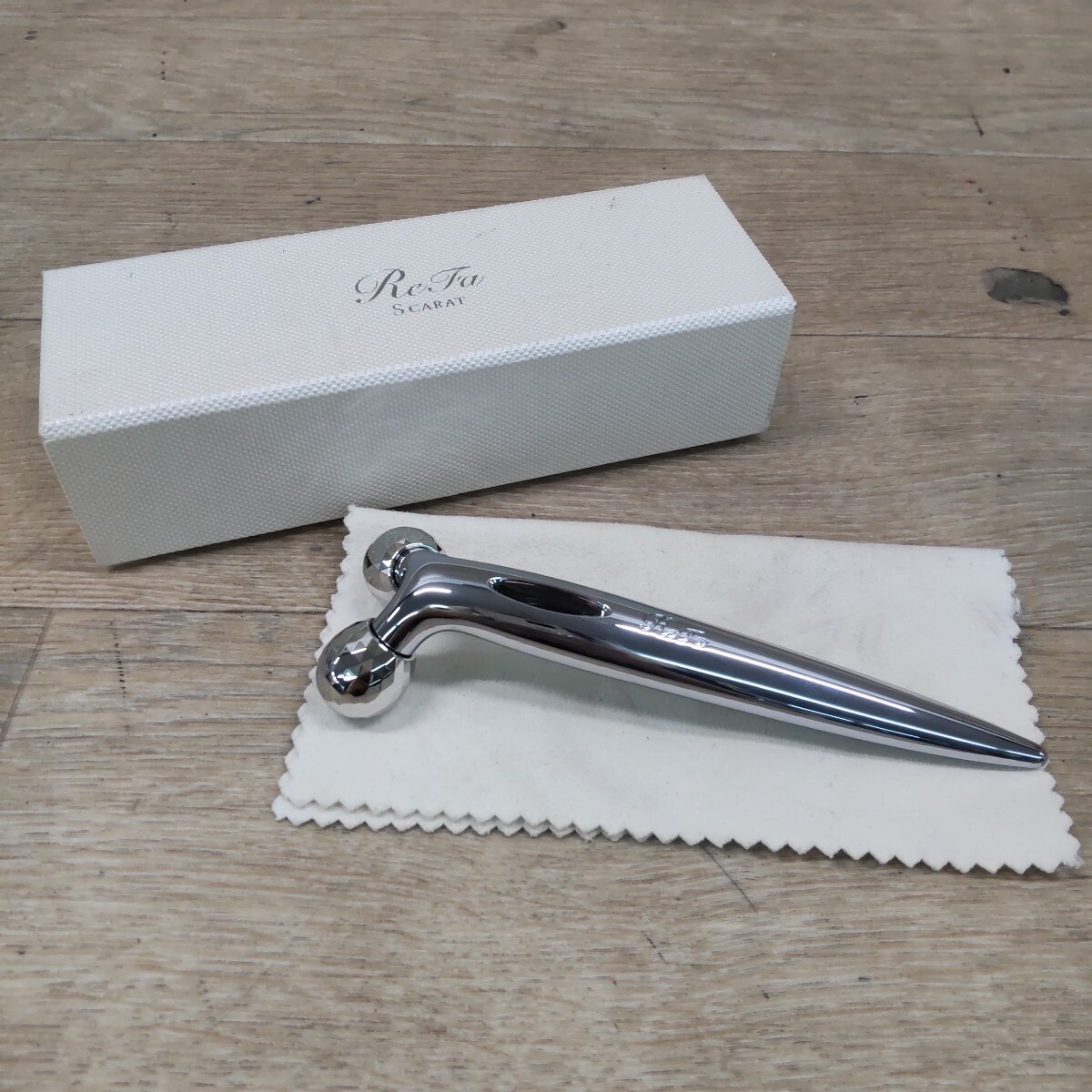 正規品　中古　リファエスカラット ReFa S CARAT MTG ReFa 美容家電 リファエスカラットレイ S CARAT RAY MTG リファ