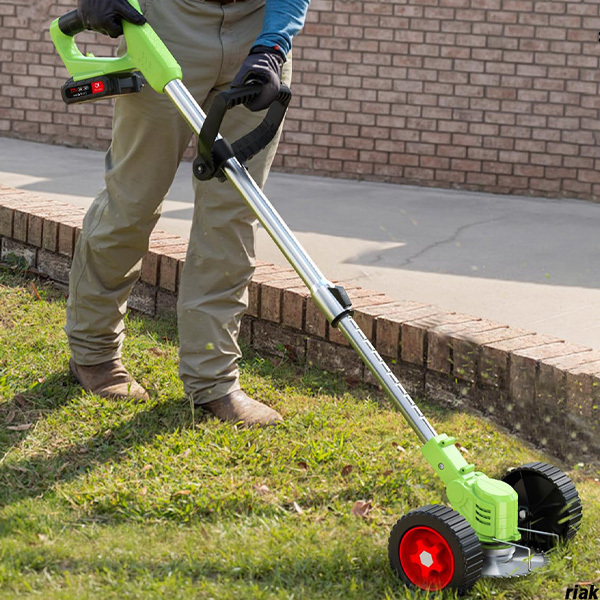 【高速動作により、草が絡まずスムーズに作業できる】 充電式草刈り機 電動芝刈り機 軽量 草刈機 伸縮ポール 替刃付き 低騒音 安全設計 緑