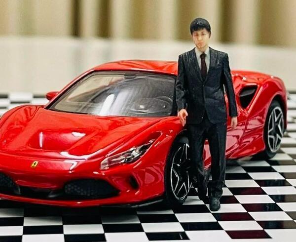 ミニチュア★1/43★フィギュア★スーツ男性★1/64より大★ミニカーに★