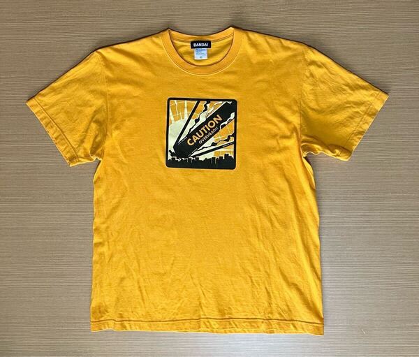 XL BANDAI ガンダム Tシャツ CAUTION OVERHEAD コロニー落とし スペースコロニー Mobile Suit Gundam Colony Drop ブリティッシュ作戦
