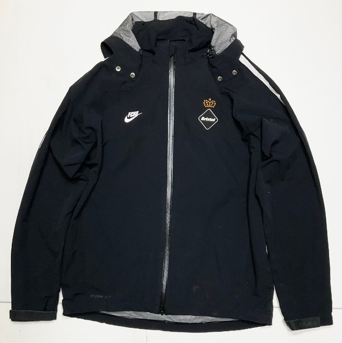 y.nページ 新品未使用F.C.Real Bristol ナイロンブラック NYLON HOODED BLOUSON（ナイロンジャケット）｜F.C.Real Bristol