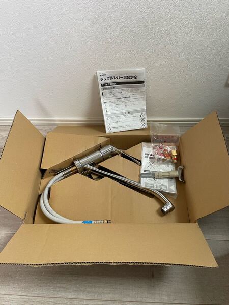 【美品】LIXIL シングルレバー混合水栓 SF-HB442SYXA エコタイプ
