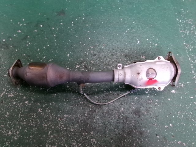 Nissan 触媒コンバーター 9U系 Nissan 触媒コンバーター 9U系 2025年最新】Yahoo!オークション