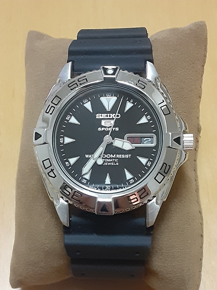 レア SEIKO セイコー 5スポーツ 23石 稼働品 Yahoo!オークション -「セイコー5 23石」の落札相場・落札価格