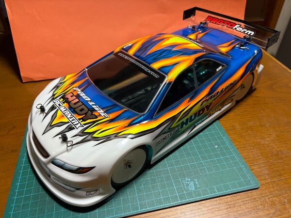 ARC 1/10 EPツーリング R10改 ボディ・メカ付き 完成品