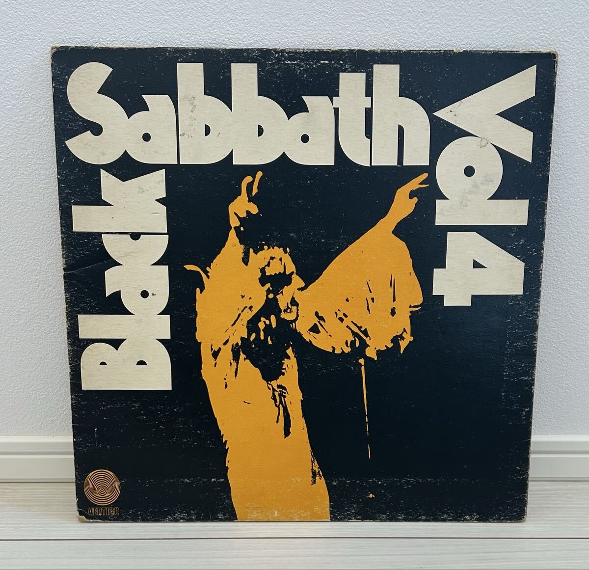 BLACK SABBATH「Vol.4」レコード【特価】 中古 Yahoo!オークション -「black sabbath vol.4」(音楽) の落札相場