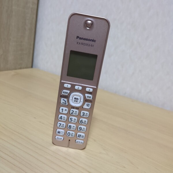 送料無料即決 Panasonic パナソニック KX-FKD353-N1 動作確認済み 子機増設し通話確認済 バッテリー未付属 album