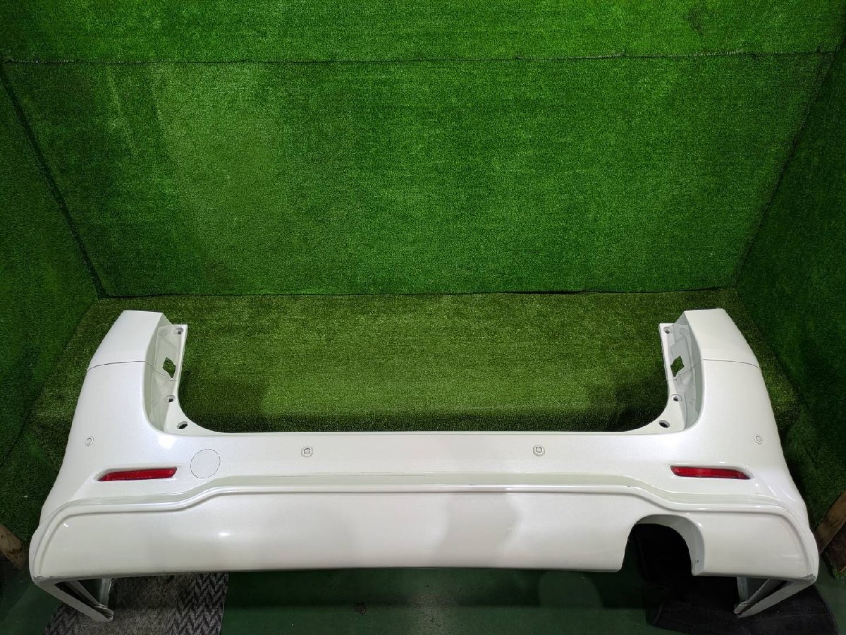  Toyota Vellfire 20 серия нижний спойлер есть задний бампер обвес белый 070 дом частного лица рассылка не возможно ANH20 GGH20(SP30-noki)