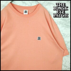 【BLACK EYE PATCH】ロゴ刺繍ワッペン Tシャツ アッシュピンク
