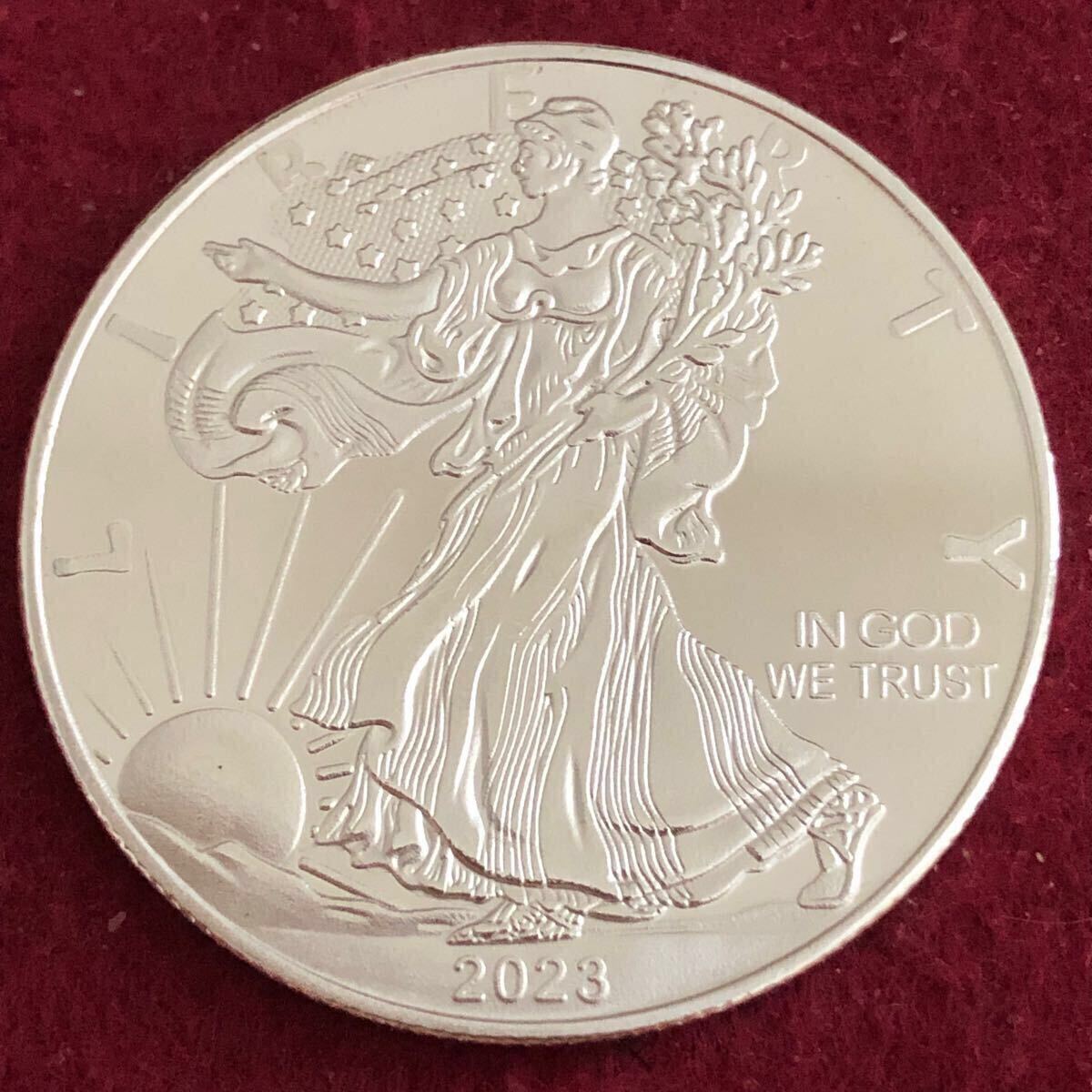 1998年 ウィングドリバティ 1ドル 銀貨 Yahoo!オークション -「アメリカリバティ1ドル銀貨」の落札相場