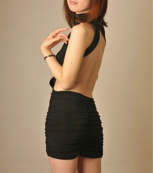 背中開き ワンピース セクシー系 ※実物はホワイト