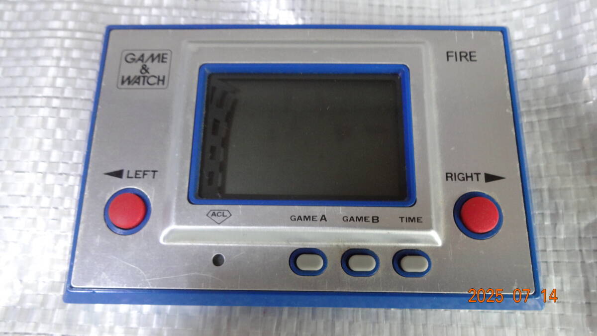 任天堂　ゲームウオッチ　ファイア RC-04　初代1980年製　携帯ゲーム ゲームウォッチ】任天堂 ファイア シルバーシリーズ ビル火災