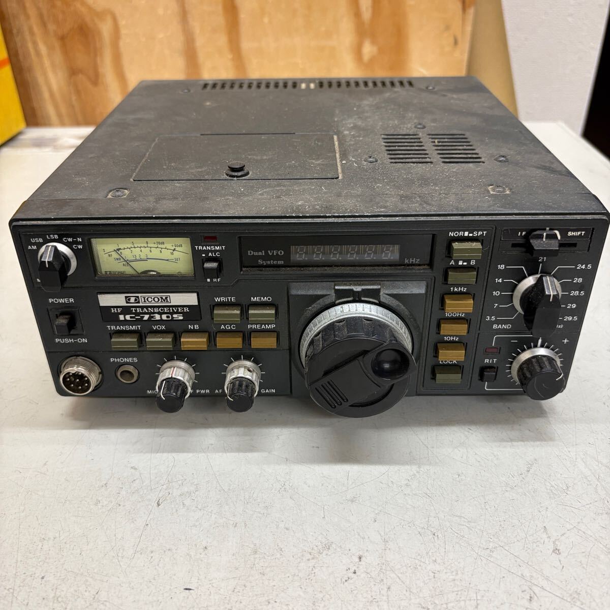 ☆アマチュア無線機 ICOM HFトランシーバー IC-730S☆ Yahoo!オークション -「ic-730s」(アマチュア無線) の落札相場