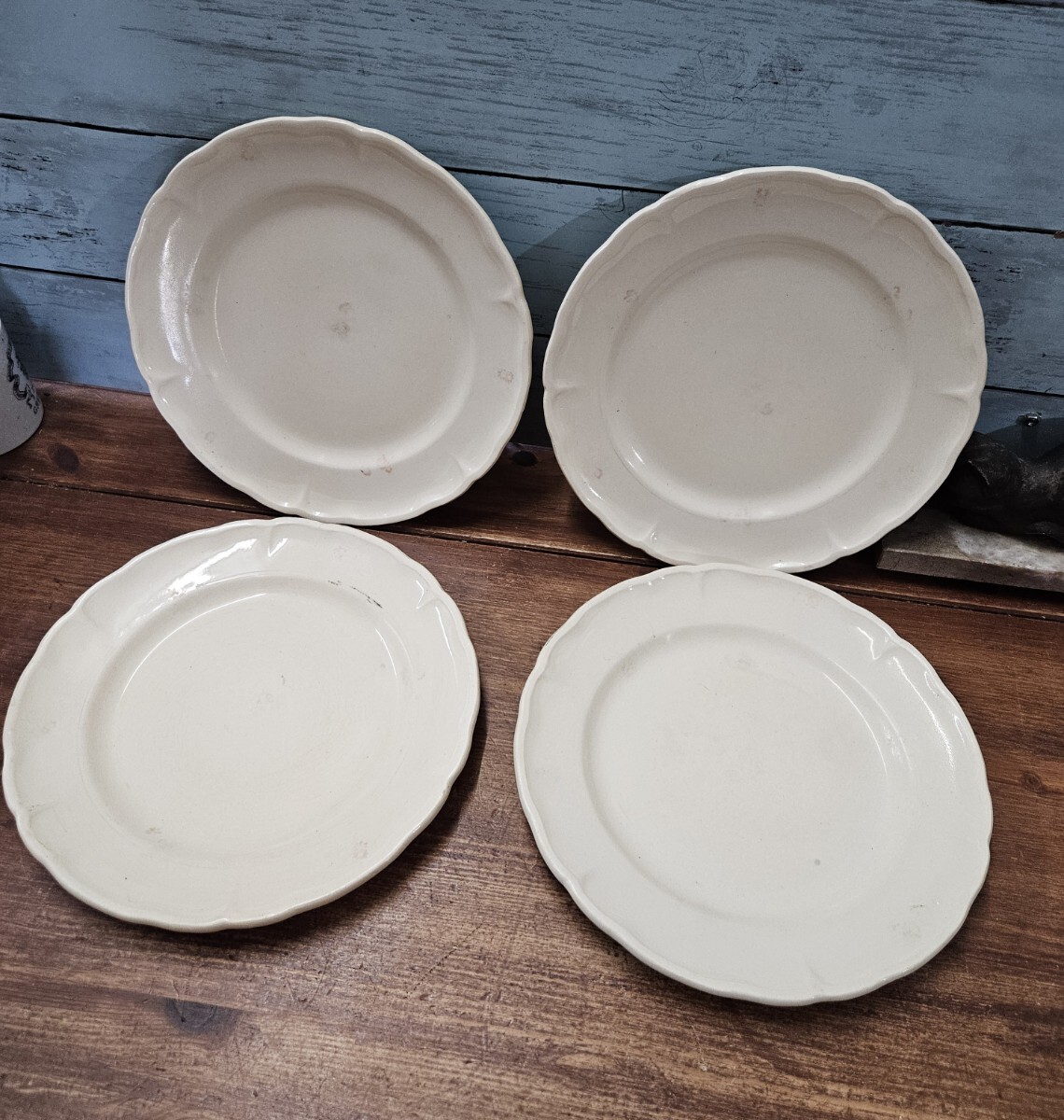 3枚組 BOCH アンティーク 花リム 白　ディナー皿23cm 3枚組 BOCH アンティーク 花リム 白 ディナー皿23cm 3枚組 BOCH