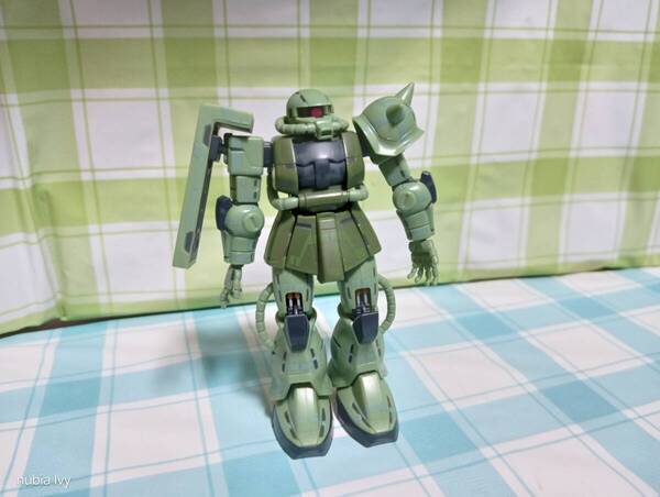 BANDAI バンダイ 機動戦士ガンダム HCM-Pro02 ザクII MS-06F 可動式フィギュア ジオン軍 欠品あり