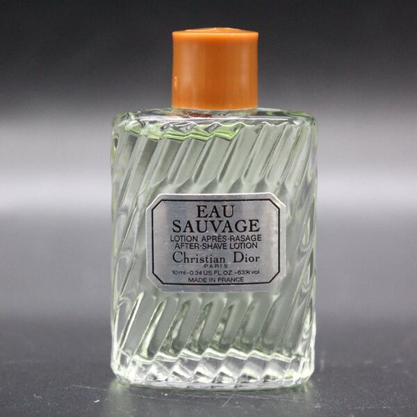 Dior SAUVAGE ディオール ソバージュ ソヴァージュ 10ml 香水