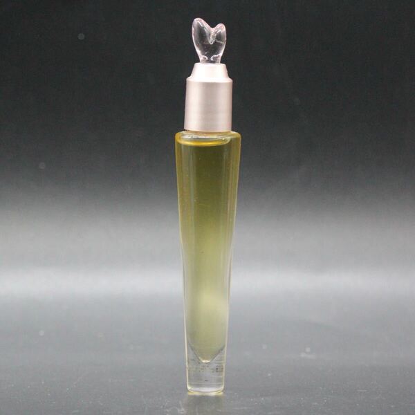 カネボウ アンドゥミル パルファム ロールオンタイプ 10ml 香水