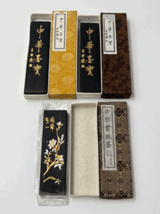 未使用品 1880年代の中国古墨 9個 箱入り Yahoo!オークション -「中国 古墨」の落札相場・落札価格