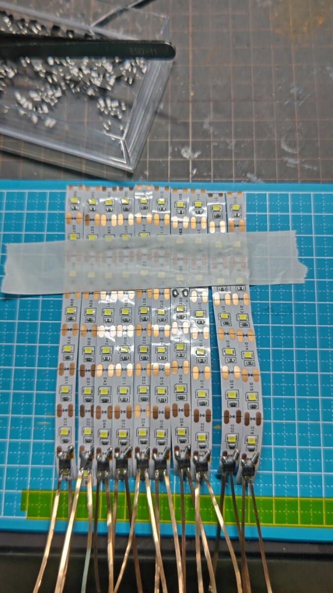 【人気商品！】Nゲージ テープLED室内灯(電球色) 100本セット 人気商品 】Nゲージ テープLED室内灯(電球色) 100本セット