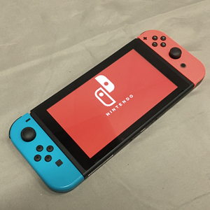 Nintendo Switch HAC-001 ニンテンドースイッチ ネオンブルー ネオンレッド 動作確認済 ソフト付き