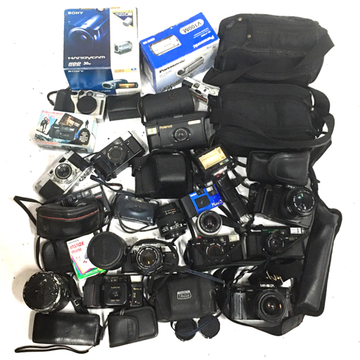 MINOLTA ミノルタ カメラ α7000 セット Yahoo!オークション -「ミノルタα7000」(カメラ、光学機器) の