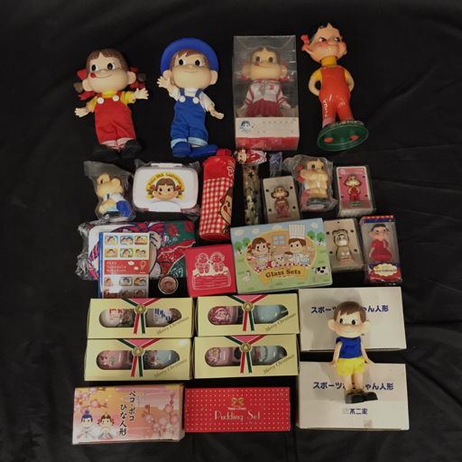 ♥️ペコちゃん♥️キャリーバッグ&プレミアム ペコちゃん 人形 貯金箱 2個セット❣️ Yahoo!オークション -「ペコちゃん貯金箱」の落札相場・落札価格
