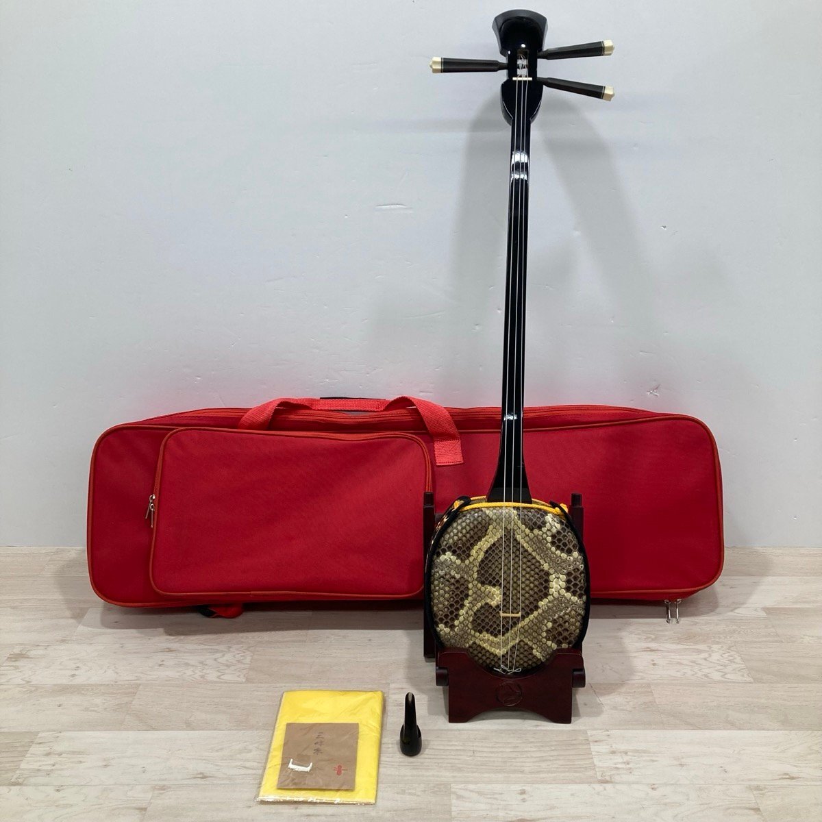 三味線セット 蛇柄装飾付き 2025年最新】Yahoo!オークション -#蛇味線の中古品・新品・未