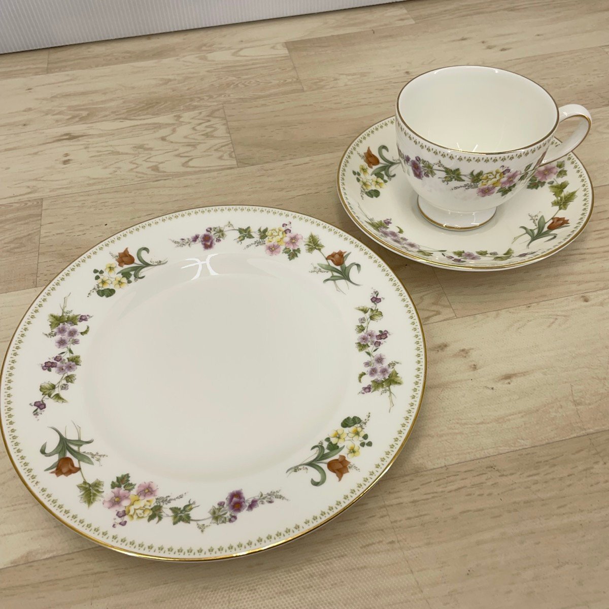 ✨ウェッジウッド  ファイン・ボーン・チャイナ6枚セット✨ ✨ウェッジウッド ファイン・ボーン・チャイナ6枚セット