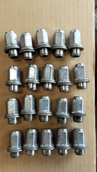 ホイールナット トヨタ純正 M12×P1.5 21HEX アルミホイール用 平面座 袋 全高約48mm 中古品 20個セット