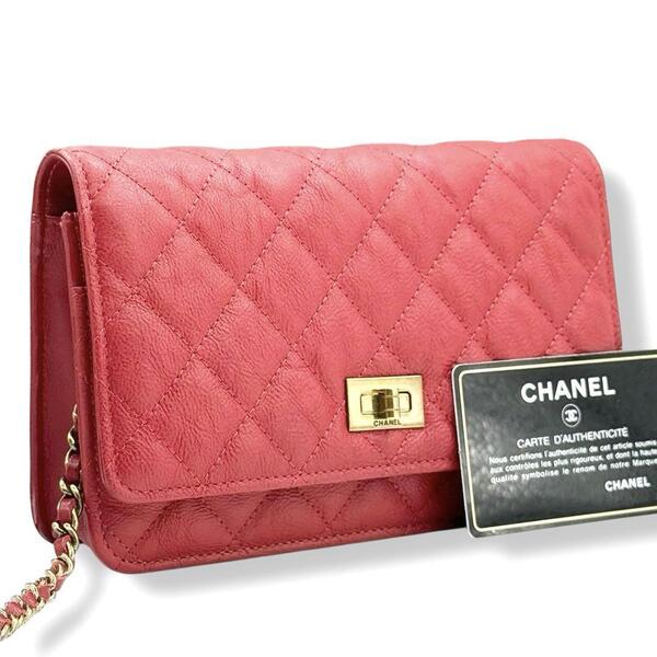 未使用 シャネル 2.55 チェーンウォレット マトラッセ レッド CHANEL チェーンショルダーバッグ ターンロック WOC ギャラ/袋 3809