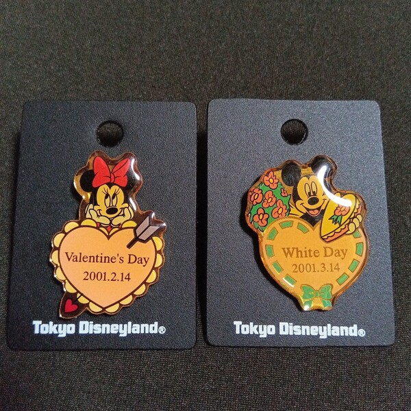 Disney Pin ☆ ディズニー ミッキー&ミニー ピンバッジ 2 点セット 未使用 保管品