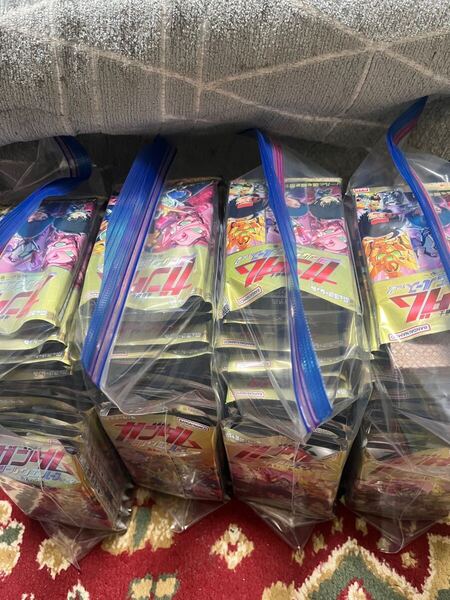 にふぉるめーしょん 機動戦士ガンダム ウエハース 100個 シール無し お菓子のみ ココアクリーム味