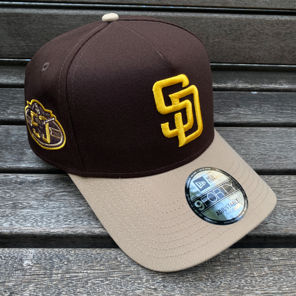 海外限定 Newera ニューエラ 9Forty Aフレーム SD Padres サンディエゴ パドレス 50周年記念 スナップバックキャップ USA正規品 (940-221)