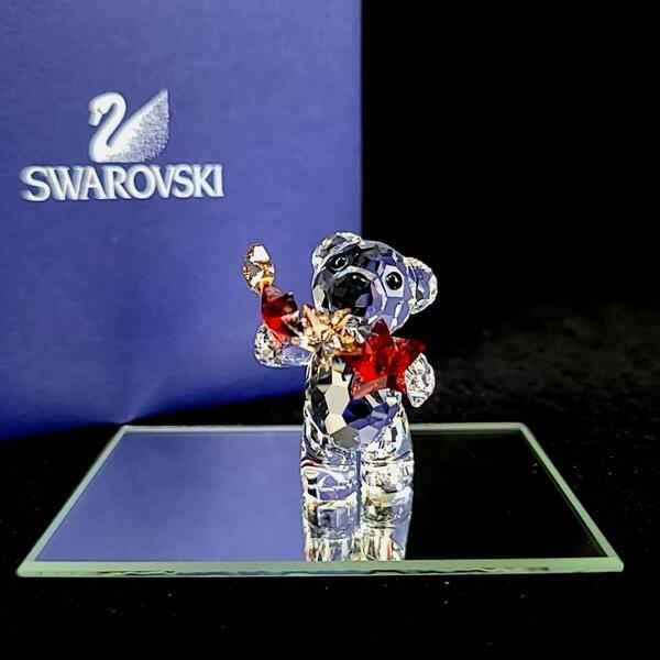 ☆美品☆スワロフスキー SWAROVSKI クリスベア 星 スター 2009年限定商品 1006048 置物 フィギュリン 箱つき ミラーつき 廃盤 希少 レア