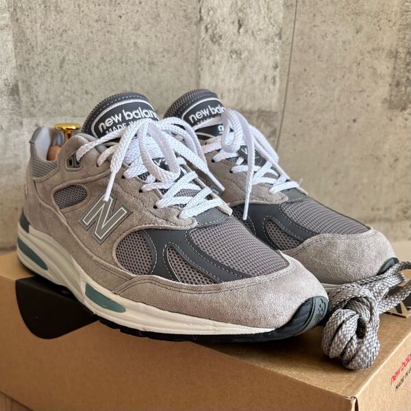 送料無料)美品 ニューバランス U991GL2(991V2 M991) 28.0 US10 グレー made in ENGLAND