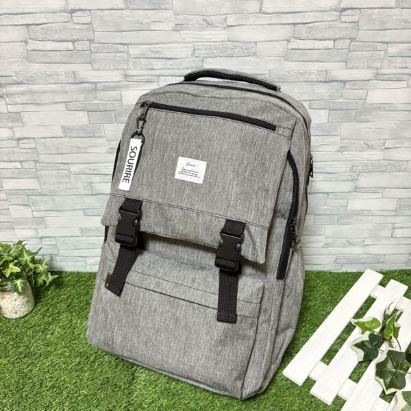 新品未使用 送料込み メンズ レディース リュックサック 大容量 多機能 マザーズバッグ 旅行 通勤通学 韓国風 部活 スポーツ