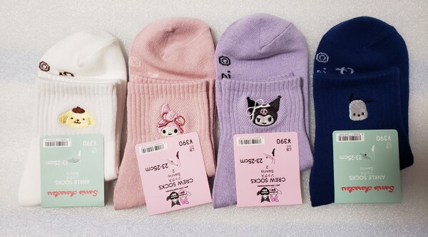 23-25サイズ(4個セット) 新品 サンリオ ポムポムプリン マイメロディ クロミ ポチャッコ ソックス 刺繍 靴下 GU コラボ SANRIO
