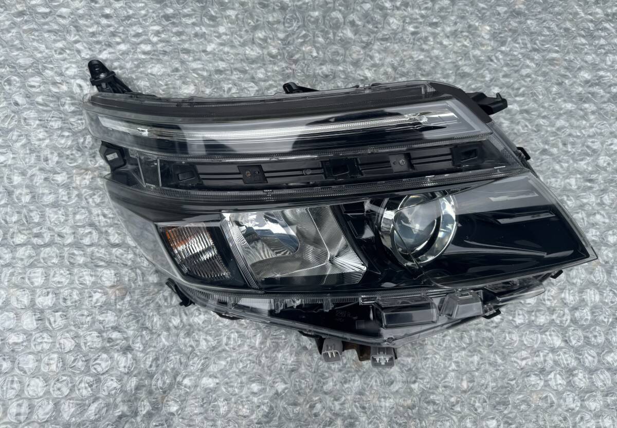ジャンク ヴォクシー VOXY 80 後期 左 LED ヘッドライト ジャンク ヴォクシー VOXY 80 後期 左 LED ヘッドライト Yahoo