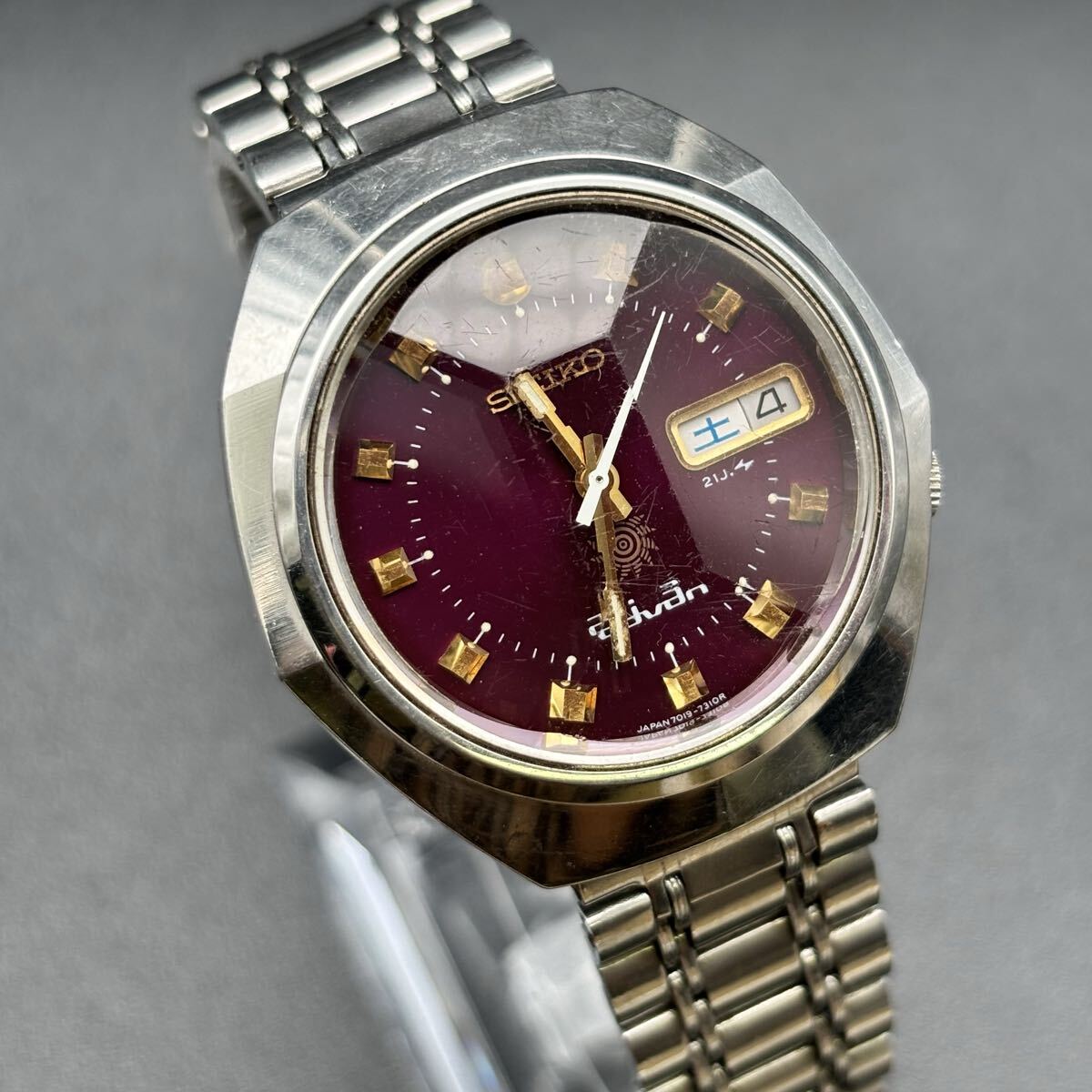 SEIKO ADVAN自動巻き 文字盤ゴールド 稼働品 Yahoo!オークション -「腕時計 セイコー アドバン」の落札相場