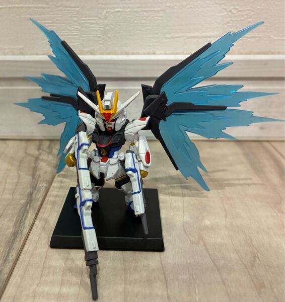 BANDAI FW GUNDAM CONVERGE ♯ フィギュア コンバージ ガンダム コンバージ ガンダム ストライクフリーダムガンダム 光の翼