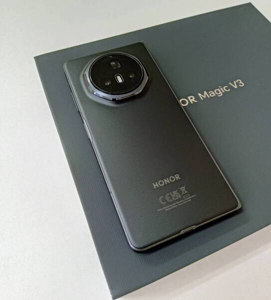 【美品】HONOR Magic V3 「512GB/16GB」 ブラック グローバル版 GLOBAL 新品保護フィルム ケース付 元箱
