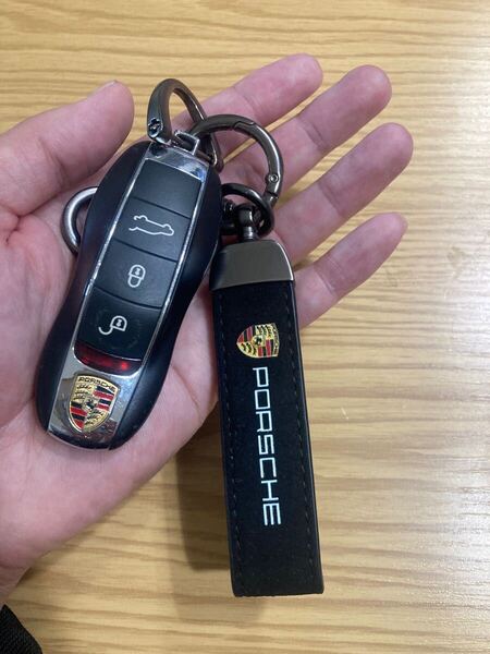 【新品・最安値挑戦】ポルシェ キーホルダー キーケース キーカバー 黒