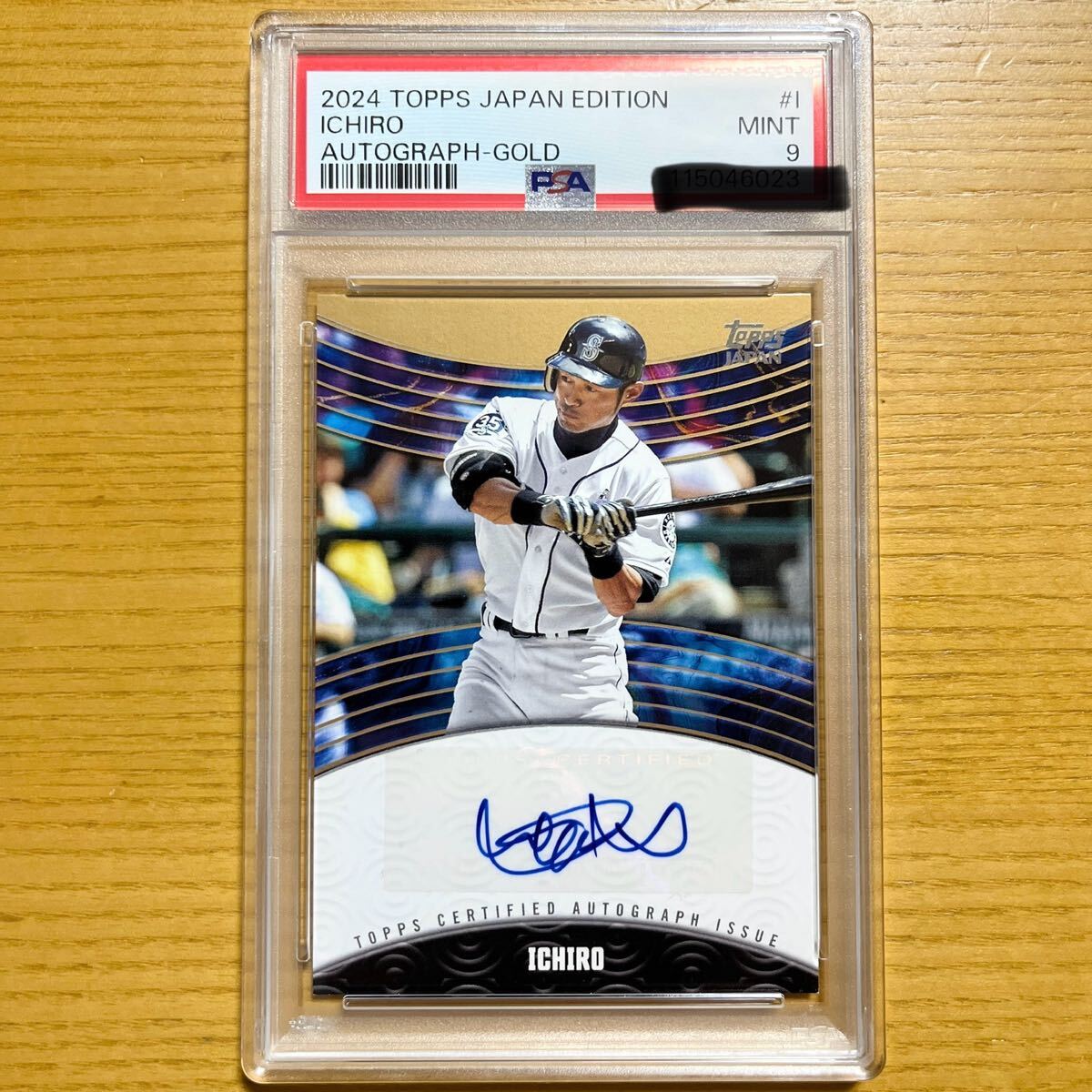 MLB イチロー選手直筆サイン入りカード2005 Topps ベケット社証明 Yahoo!オークション -「イチロー サイン topps」の落札相場