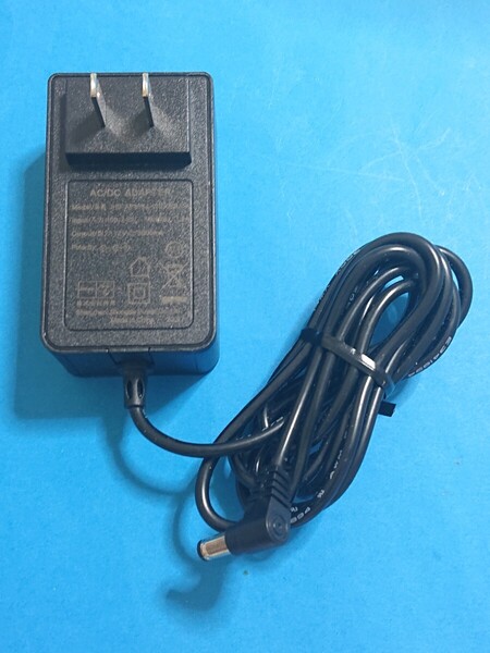 送無即 JHD-AP036J-120300BA-A ACアダプタ 12V3A3000mA 株式会社 神州 外径5.5MM 内径2.1MM L型プラグ(互換HTC TC NE30W-US 2.5A)管BP
