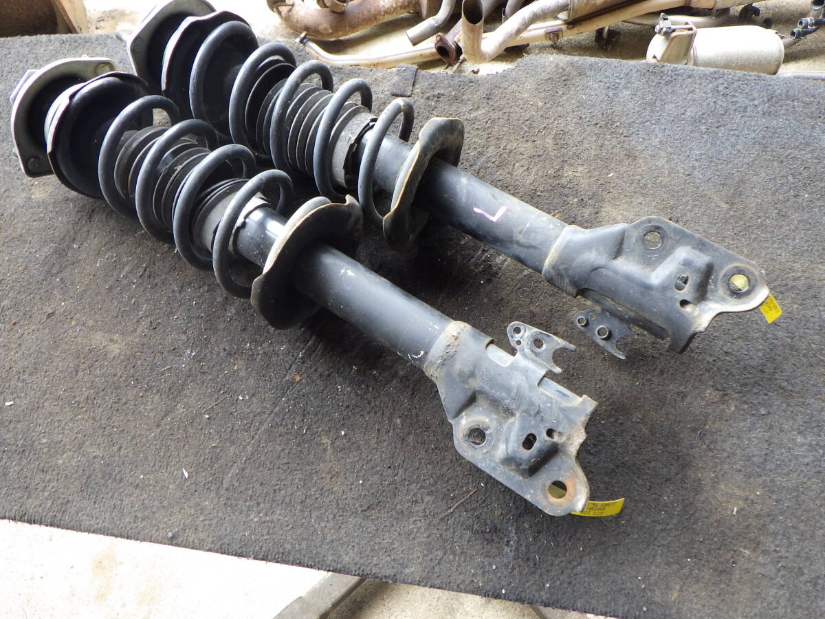 ムーヴコンテ CBA-L575S 左リアショックアブソーバー 48531-B2780 中古