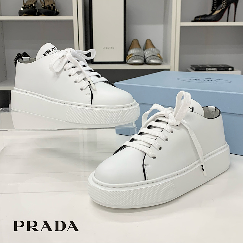 【上品&カジュアルに】PRADA プラットフォームレザースニーカー Yahoo!オークション -「(プラダ prada) スニーカー」(女性用