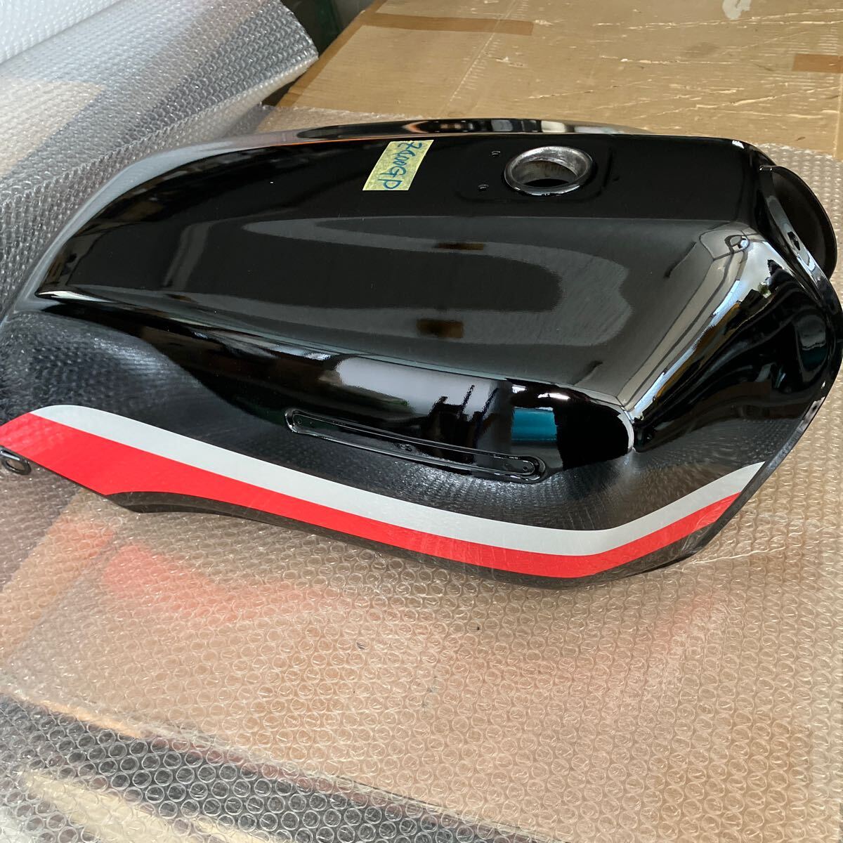 z400gp 純正タンク ジャンク品 Yahoo!オークション -「z400gp タンク」の落札相場・落札価格
