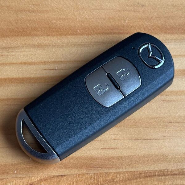 美品 マツダ 純正 スマートキー キーレス リモコン SKE13D01 2ボタン デミオ アクセラ アテンザ CX-3 CX-5 CX-8 MAZDA