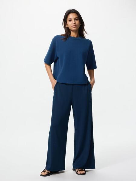 送料無料 UNIQLO ユニクロ クレープ ジャージー ストレート パンツ 丈短め ブルー 青 レディース S ズボン ボトムス