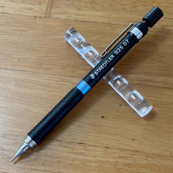 新品 廃盤 STAEDTLER ステッドラー 925 07 シャーペン 0.7mm 製図 デッサン